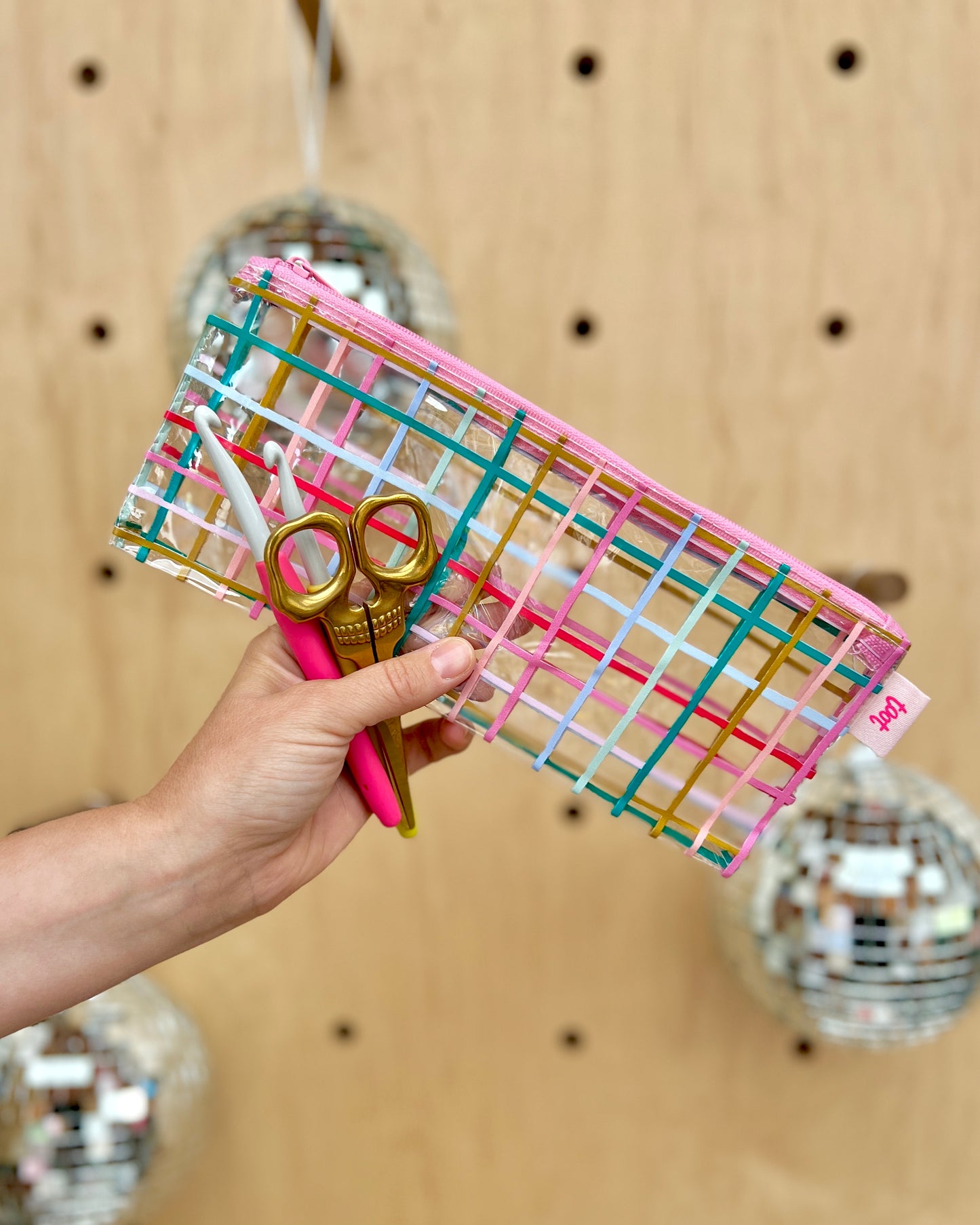 Pretty Plaid Zip Pouch