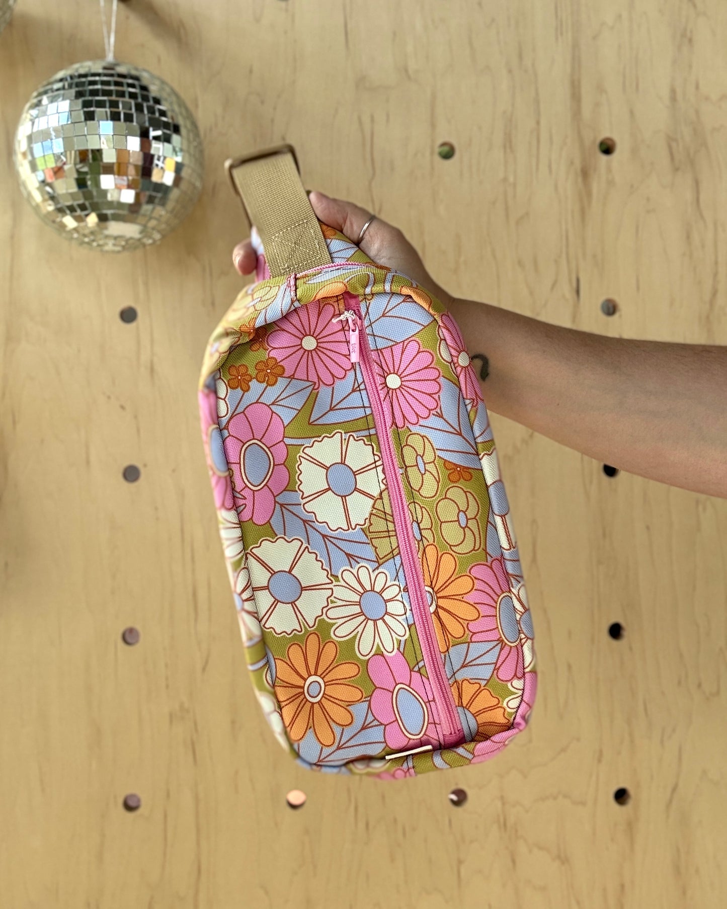 Large Maker Sling Bag — Retro Floral