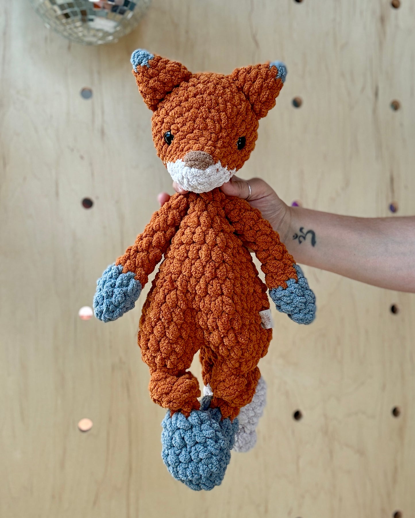 Little Forest Fox Knotted Lovey ⋒ Rust