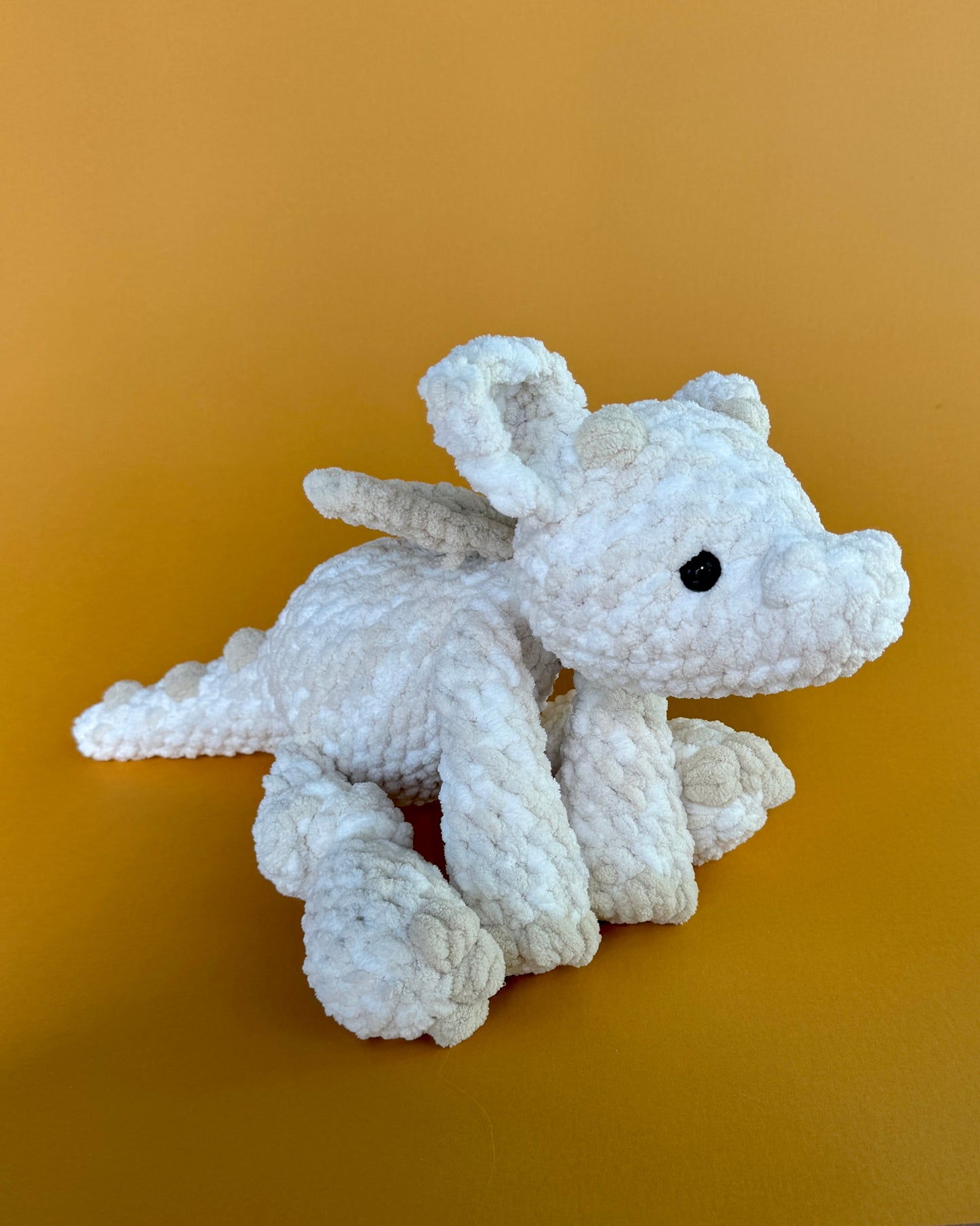 Drift Dragon Knotted Plushie ⋒ Marled White